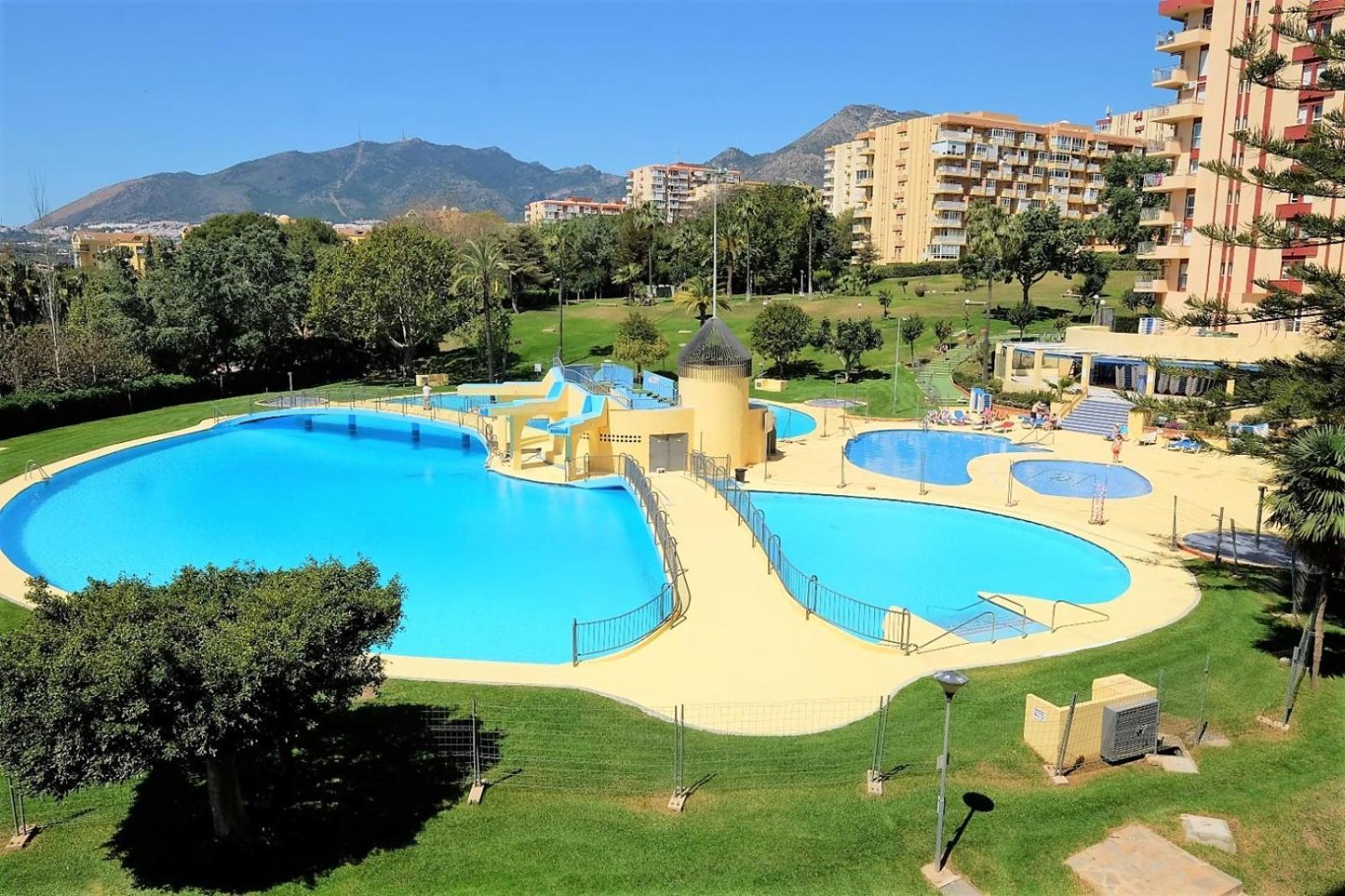 Jupiter Apartment Sea, Pools View Benalmádena Kültér fotó